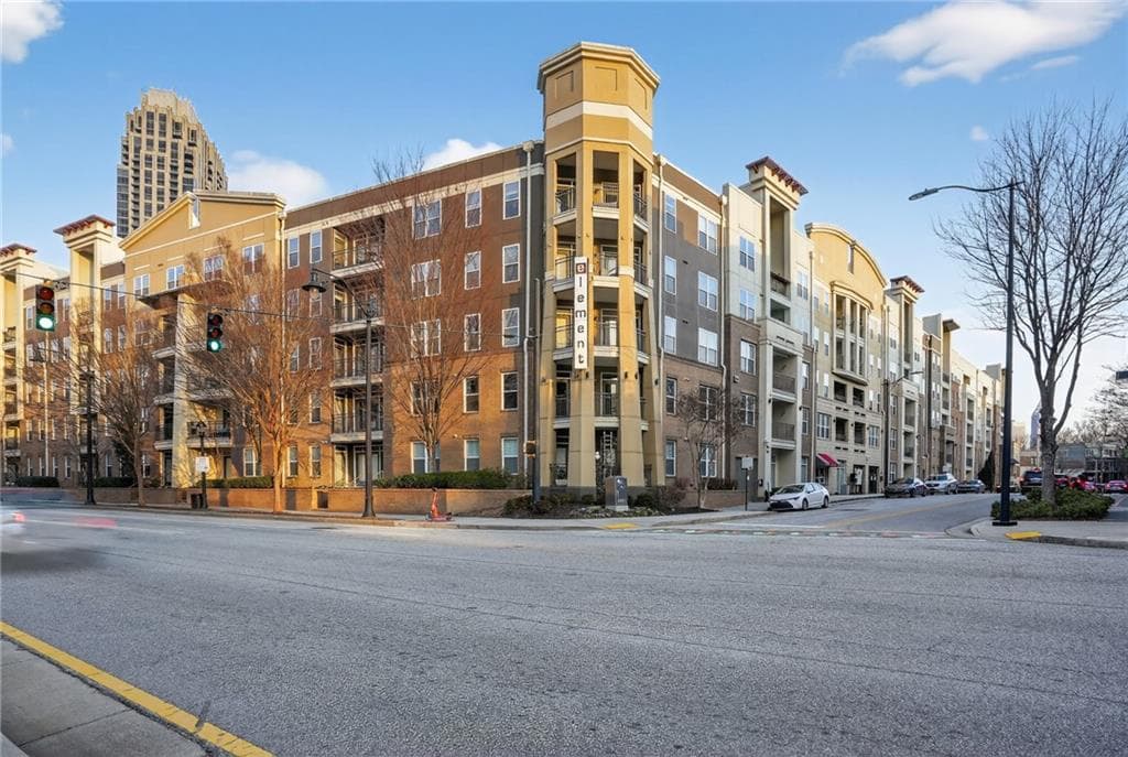 1 bedroom, 1 bathroom, 770 sq ft condominium sold at 390 17th Street 2025, Atlanta, GA 30363