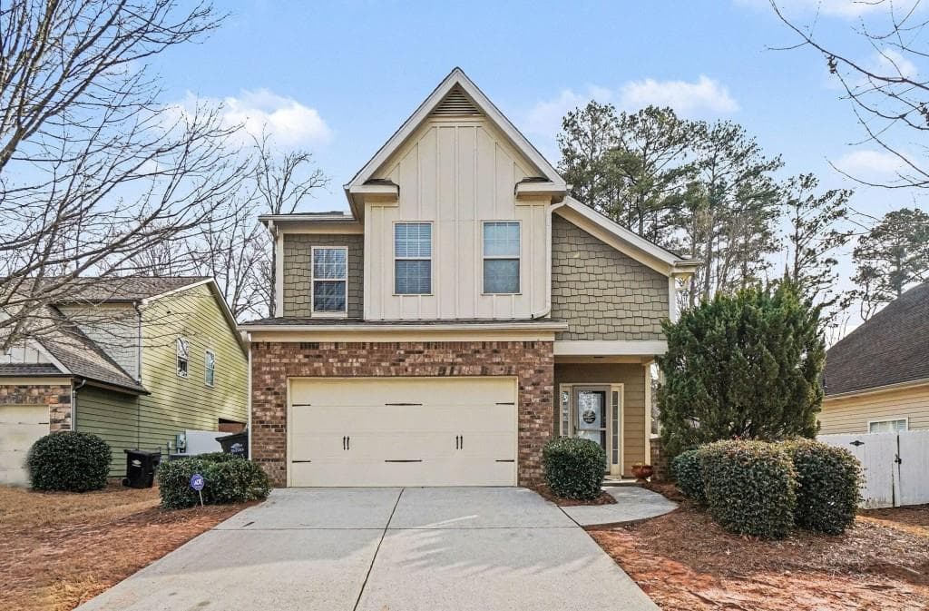 3 bedroom, 3 bathroom, 2,293 sq ft single family residence sold at 5220 Centennial Hill Drive, Acworth, GA 30102