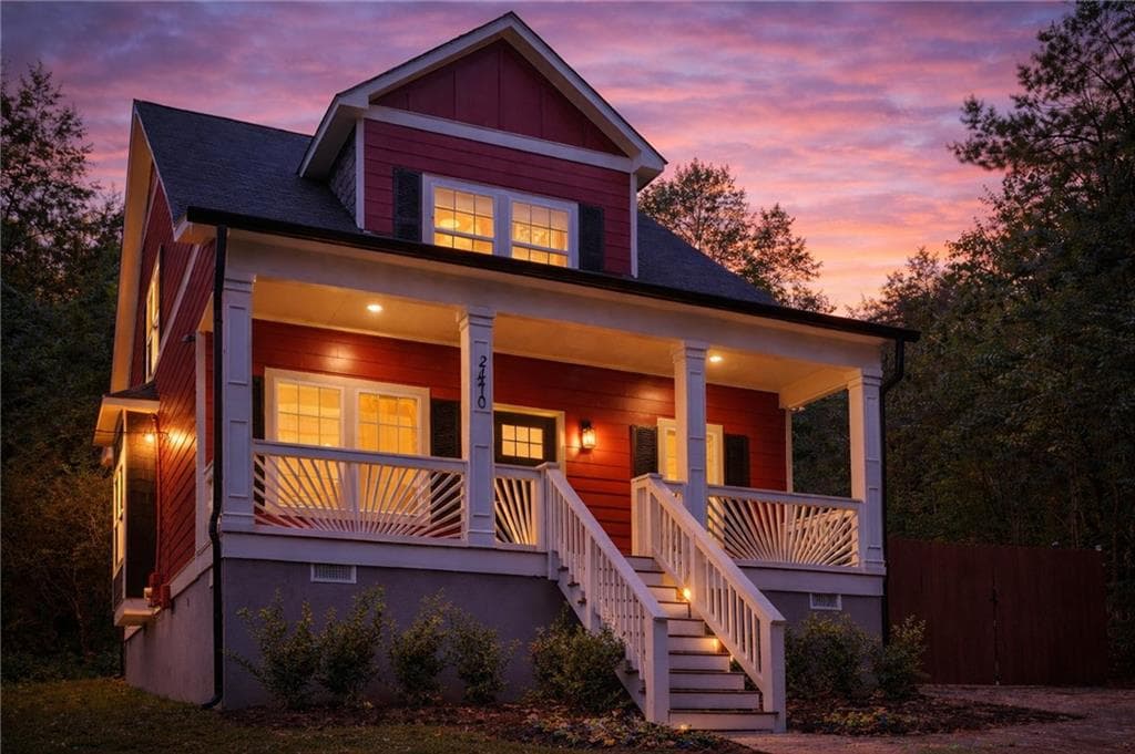 3 bedroom, 2 bathroom, 1,395 sq ft single family residence sold at 2470 Saint Paul Avenue, Atlanta, GA 30318