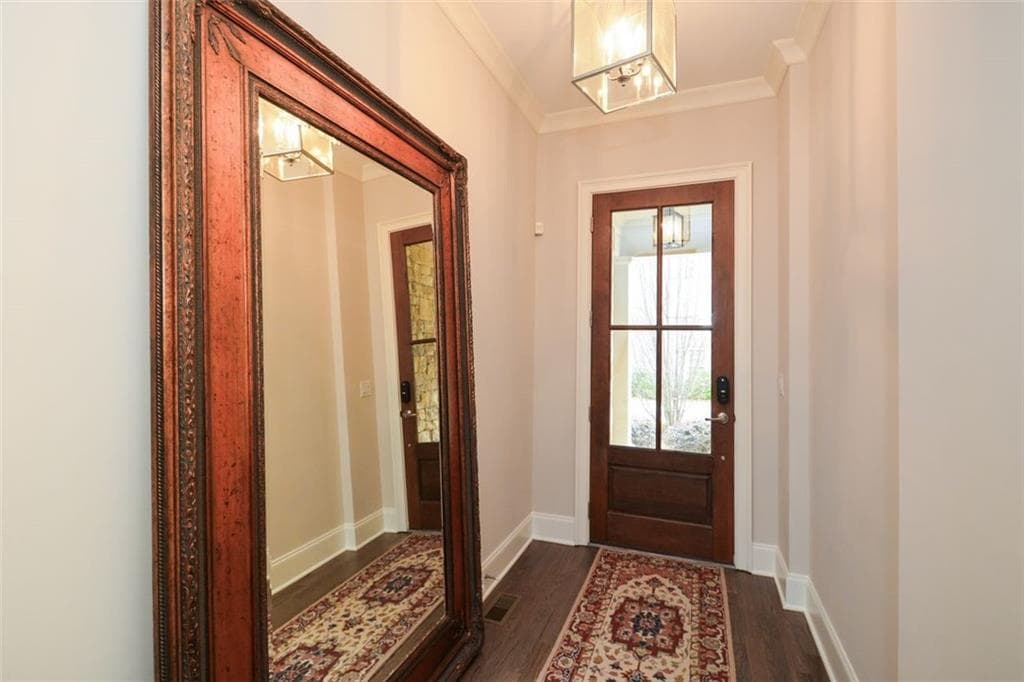 3 bedroom, 4 bathroom, 3,306 sq ft townhouse for sale at 601 Abbington River Lane, Atlanta, GA 30339 — photo 7