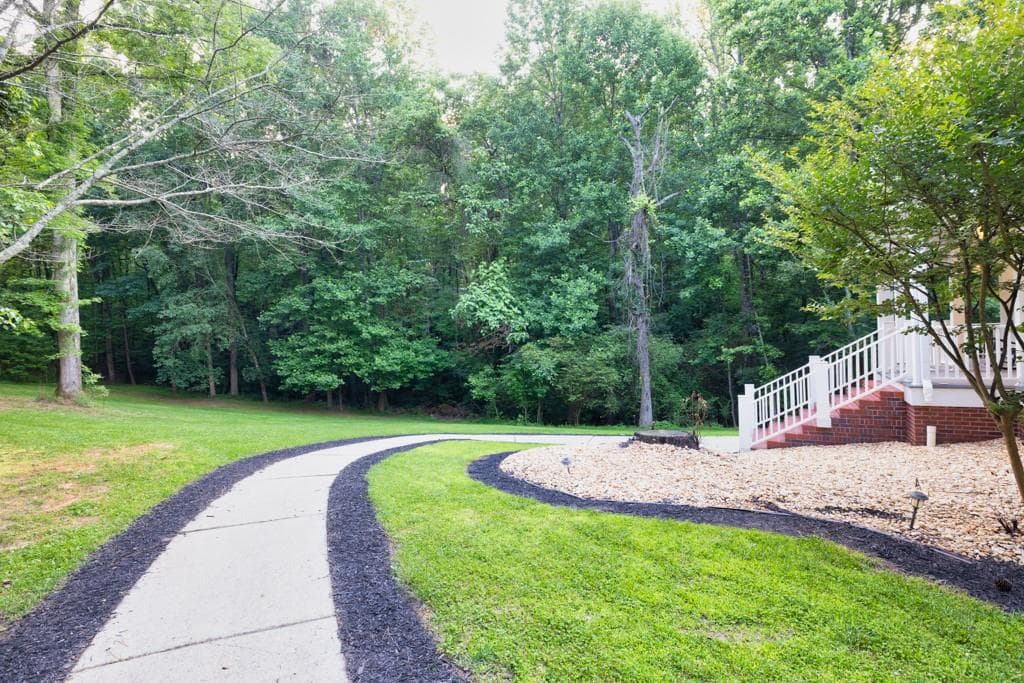 6 bedroom, 4 bathroom, 5,588 sq ft single family residence for sale at 2230 Ewing Chapel Road, Dacula, GA 30019 — photo 8