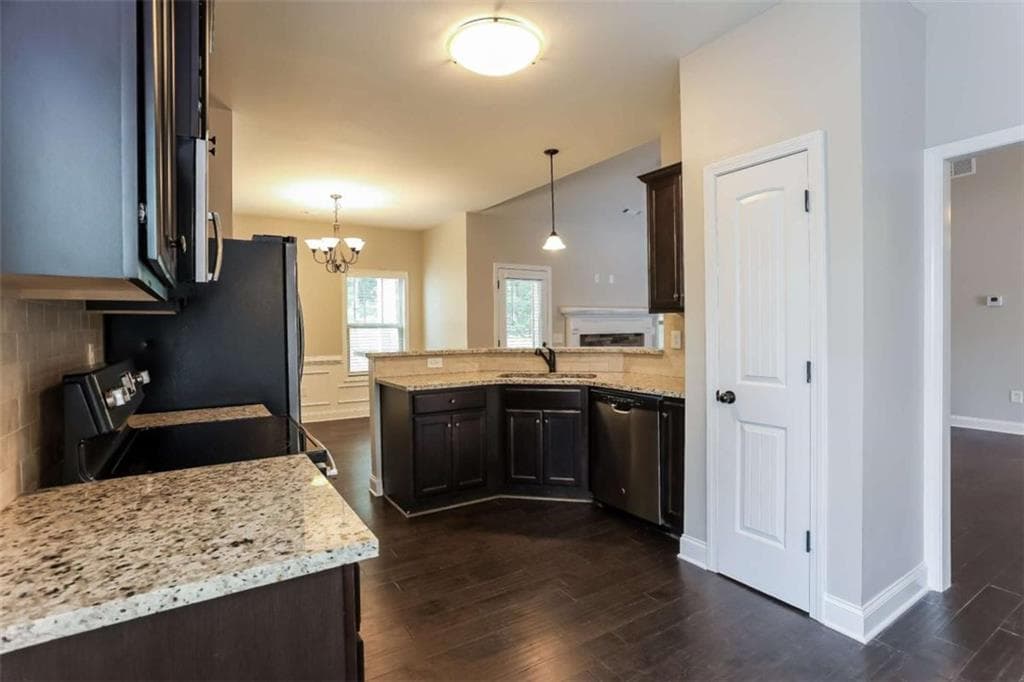 3 bedroom, 2 bathroom, 1,653 sq ft single family residence for sale at 51 Bridgemill Run, Douglasville, GA 30134 — photo 7