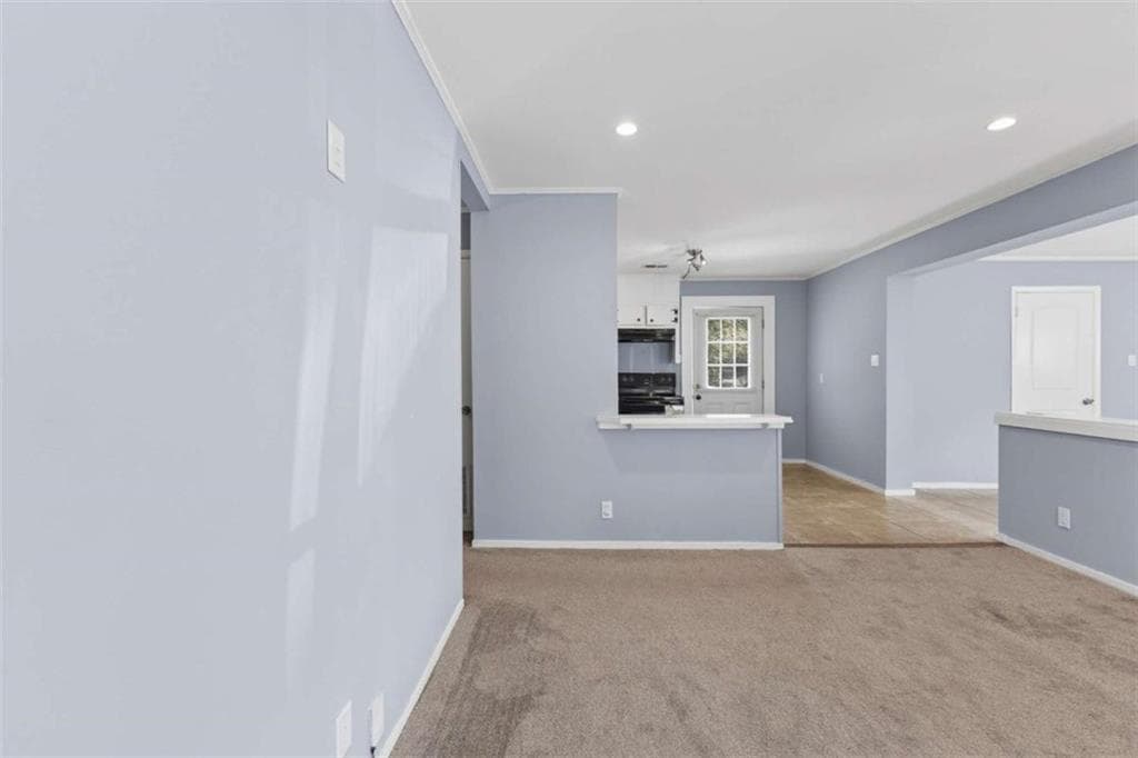 3 bedroom, 2 bathroom, 1,265 sq ft single family residence for sale at 4810 Bartlett Road, Forest Park, GA 30297 — photo 4
