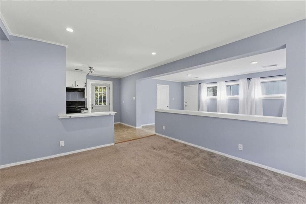 3 bedroom, 2 bathroom, 1,265 sq ft single family residence for sale at 4810 Bartlett Road, Forest Park, GA 30297 — photo 5