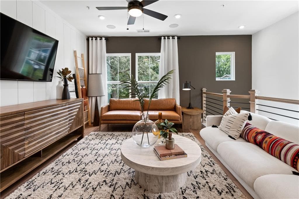 3 bedroom, 4 bathroom, 1,874 sq ft townhouse under contract at 1924 Rogers Court, Atlanta, GA 30318 — photo 9