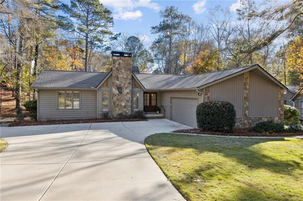420 Hackberry Court, Roswell, GA 30076 — most recent listing photo
