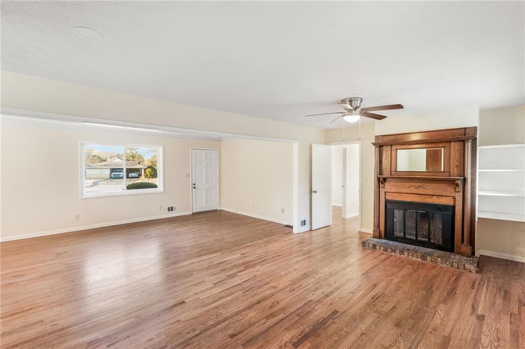 3 bedroom, 2 bathroom, 1,652 sq ft single family residence for sale at 3924 Barr Circle, Tucker, GA 30084 — photo 9