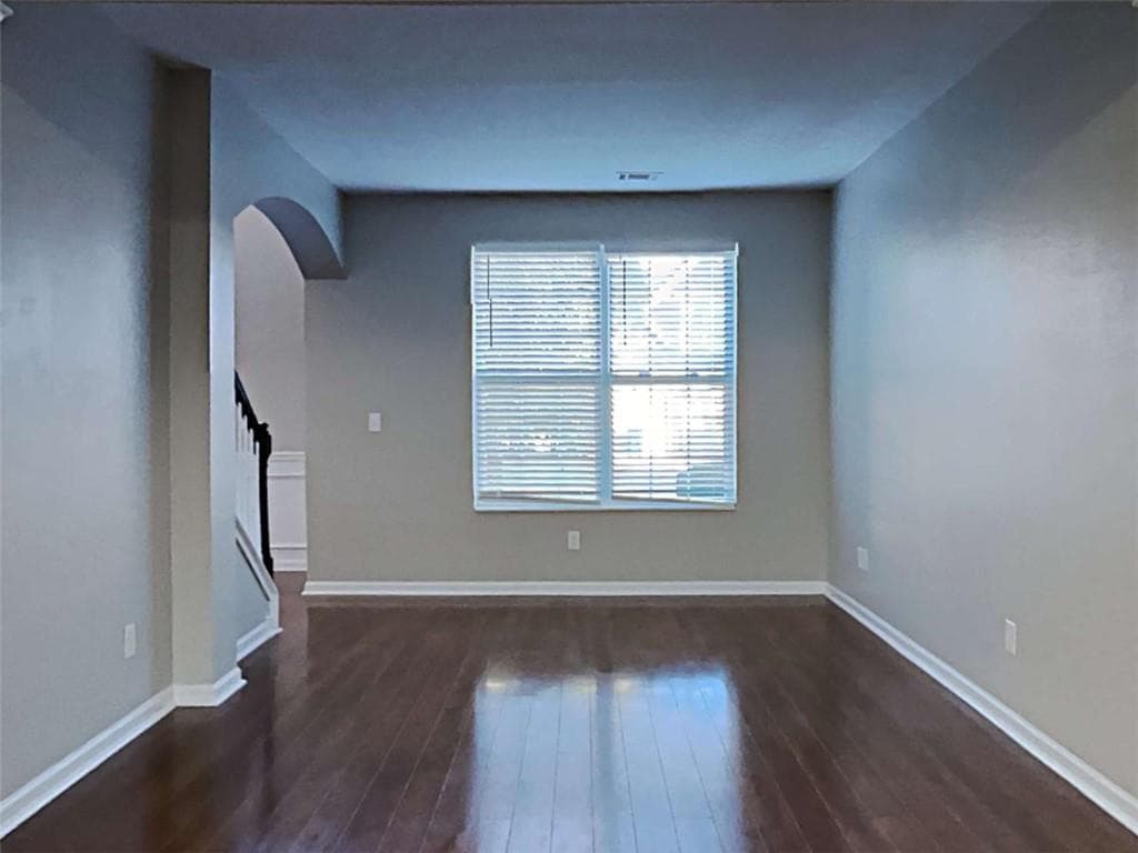 4 bedroom, 3 bathroom, 2,519 sq ft single family residence for sale at 590 Simonton Crest Drive, Lawrenceville, GA 30045 — photo 7