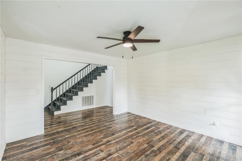 5 bedroom, 3 bathroom, 3,697 sq ft single family residence under contract at 500 Coleman Mill Road, Carrollton, GA 30116 — photo 7