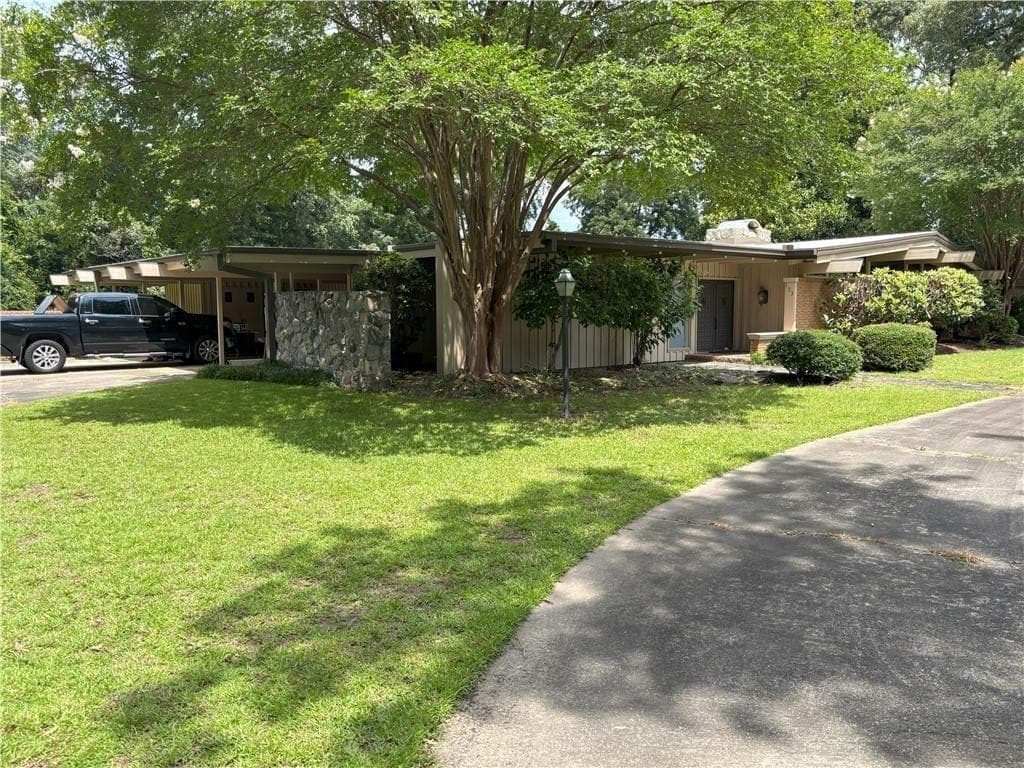 123 Tanglewood Drive