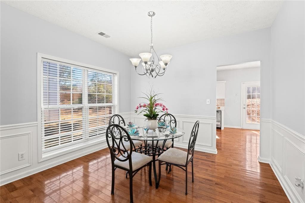 4 bedroom, 3 bathroom, 2,841 sq ft single family residence under contract at 744 Winbrook Drive, Mcdonough, GA 30253 — photo 8
