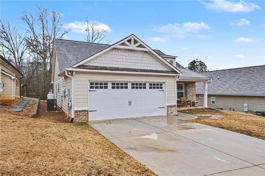 114 Sugar Creek Drive, Cornelia, GA 30531 — most recent listing photo