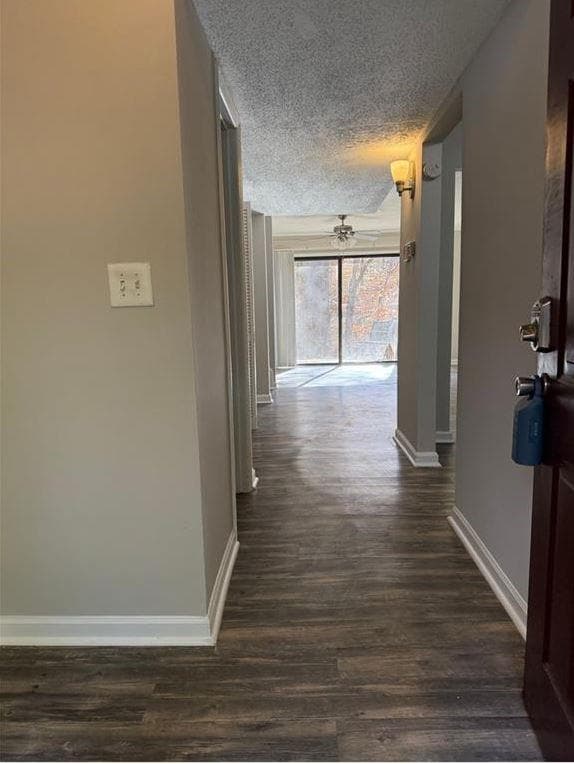 2 bedroom, 2 bathroom, 1,190 sq ft condominium for rent at 6222 Overlook Road, Peachtree Corners, GA 30092 for $1,699 a month — photo 2