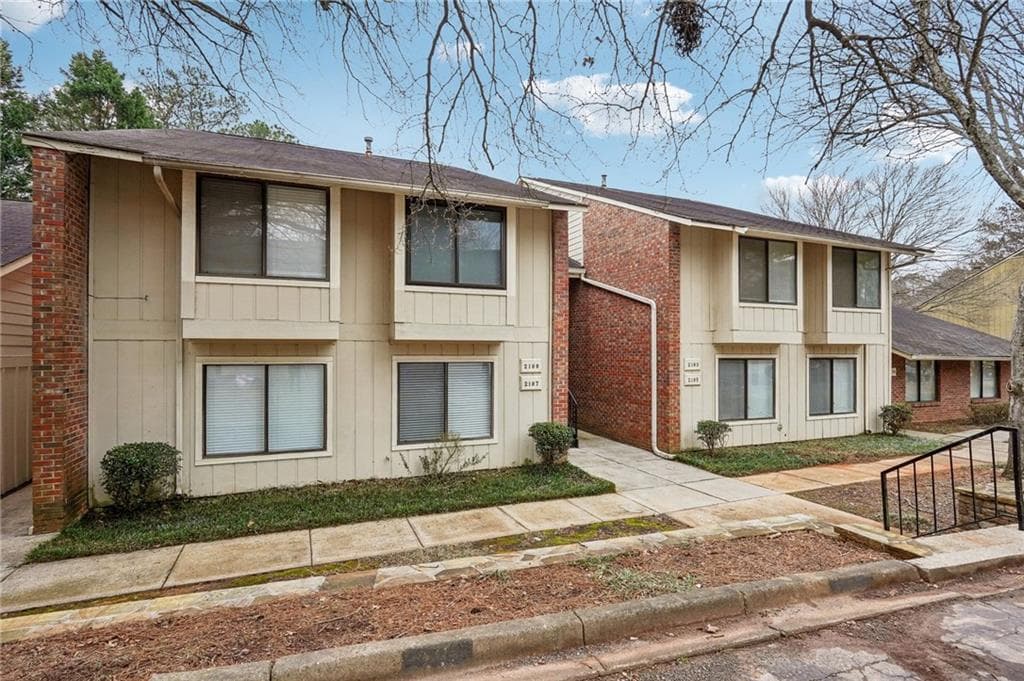 2183 Palmyra Drive, Marietta, GA 30067 — most recent listing photo