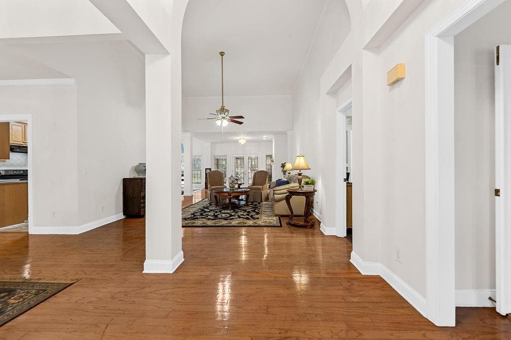 3 bedroom, 3 bathroom, 2,916 sq ft single family residence for sale at 3195 Trickum Road, Marietta, GA 30066 — photo 4