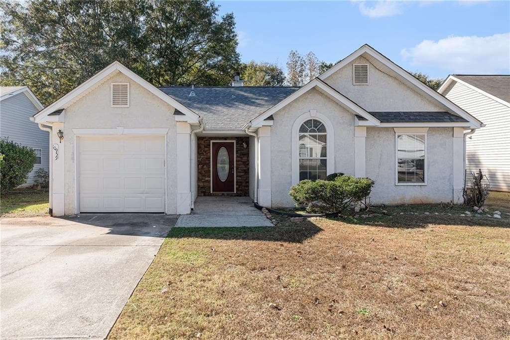 10959 Thrasher Road, Hampton, GA 30228 — most recent listing photo