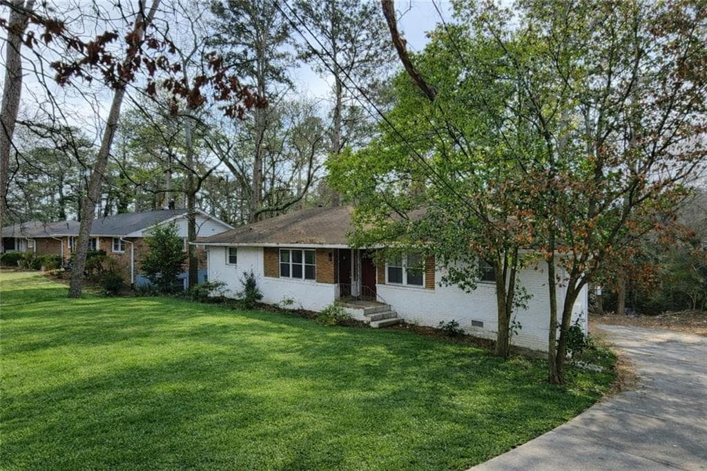quadruplex for sale at 2167 Dresden Drive, Atlanta, GA 30341 — photo 3