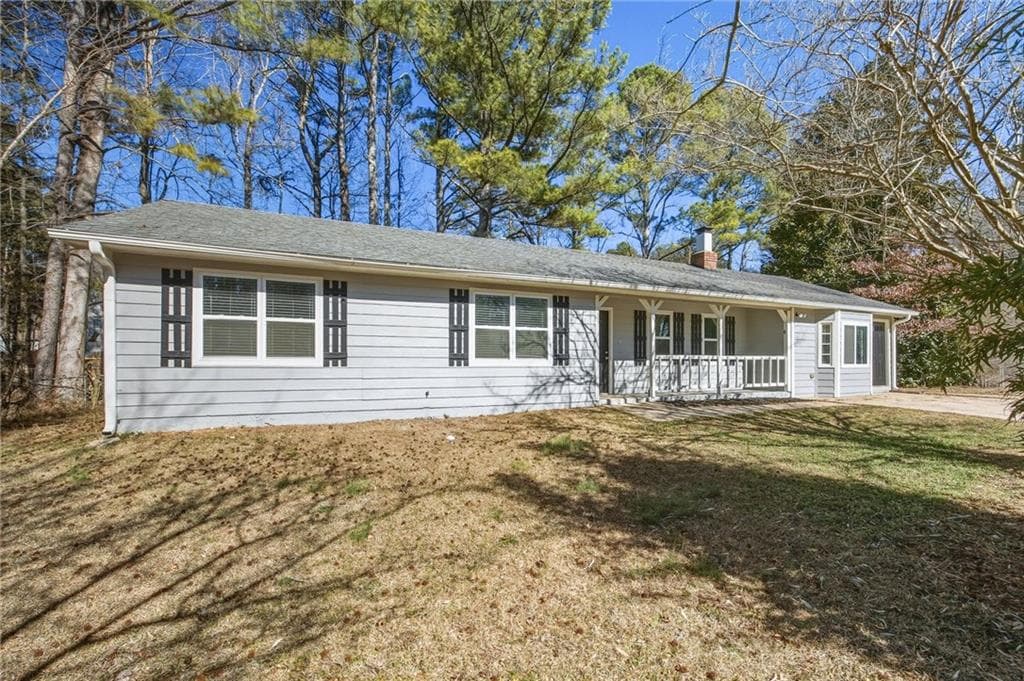 3 bedroom, 2 bathroom, 1,479 sq ft single family residence sold at 3075 Palomino Drive, Powder Springs, GA 30127