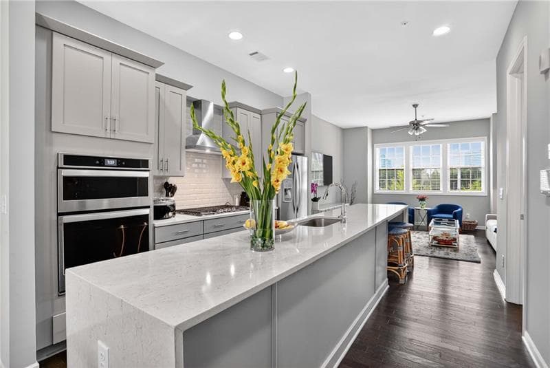 6607 Sterling Drive, Sandy Springs, GA 30328 — most recent listing photo