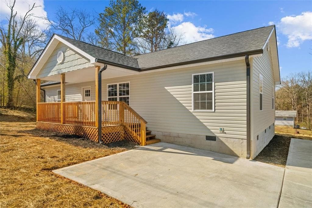 3 bedroom, 2 bathroom, 1,500 sq ft single family residence under contract at 509 Plainview Drive, Dalton, GA 30721 — photo 2