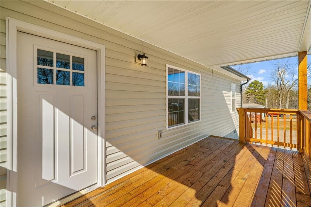 3 bedroom, 2 bathroom, 1,500 sq ft single family residence under contract at 509 Plainview Drive, Dalton, GA 30721 — photo 3