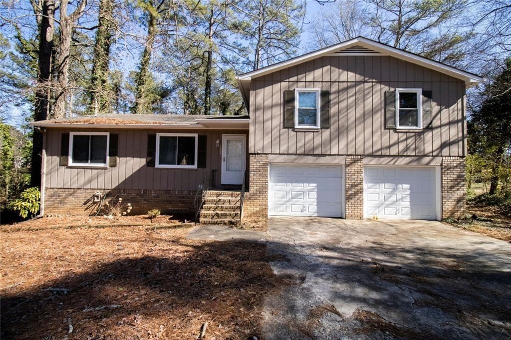 4 bedroom, 3 bathroom, 1,640 sq ft single family residence sold at 1158 Research Drive, Marietta, GA 30066