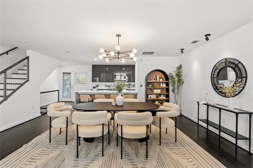 2 bedroom, 2 bathroom, 2,000 sq ft townhouse sold at 920 Memorial Drive 23, Atlanta, GA 30316