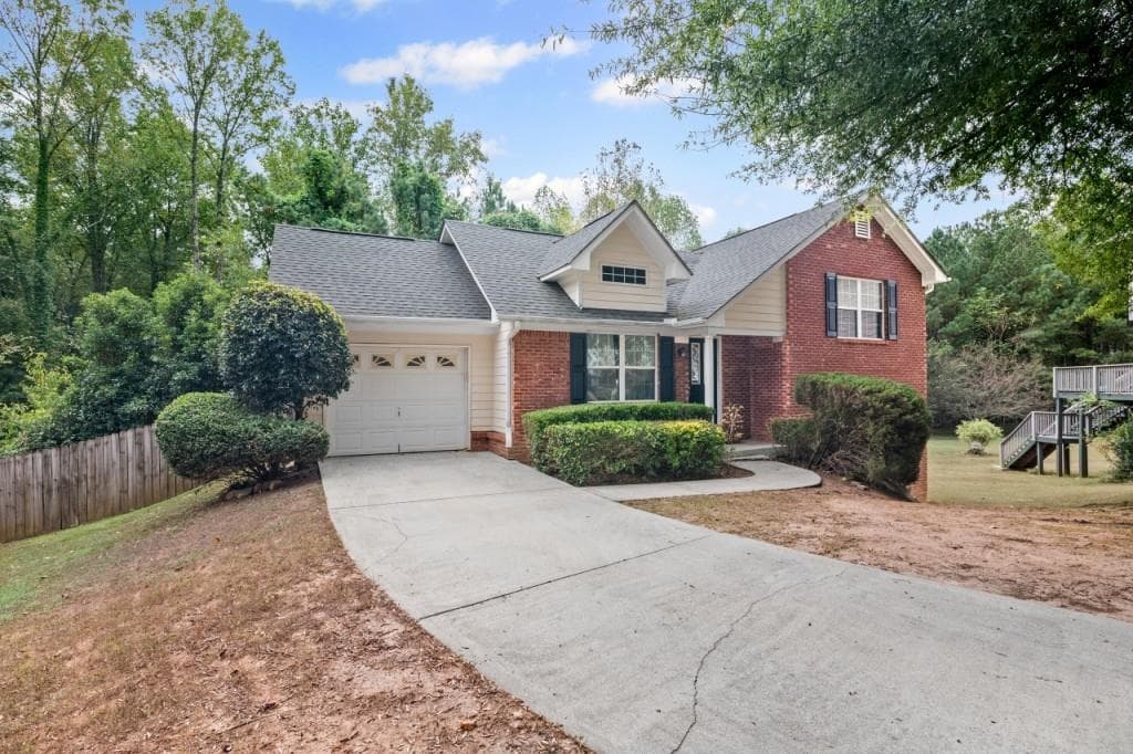 4 bedroom, 3 bathroom, 1,640 sq ft single family residence sold at 2591 Boulder Hill Court, Atlanta, GA 30316