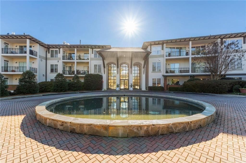 3101 Howell Mill Road 304, Atlanta, GA 30327 — most recent listing photo