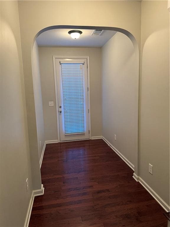 3 bedroom, 3 bathroom, 1,962 sq ft townhouse for sale at 3144 Spicy Cedar Lane, Lithonia, GA 30038 — photo 2