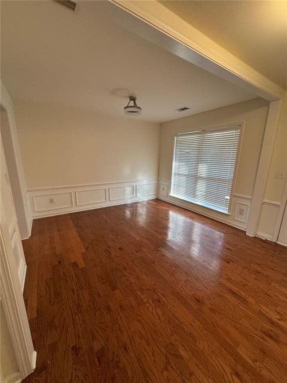 3 bedroom, 3 bathroom, 2,134 sq ft single family residence for sale at 3226 Henford Court, Marietta, GA 30066 — photo 3
