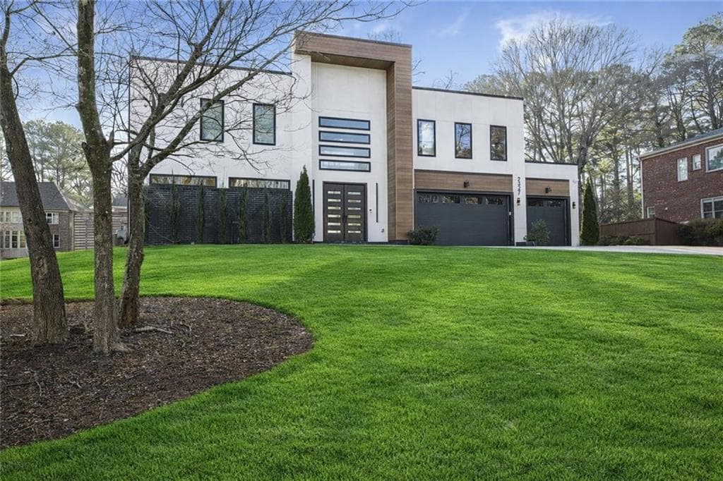 2327 Meadowvale Drive, Atlanta, GA 30345 — most recent listing photo