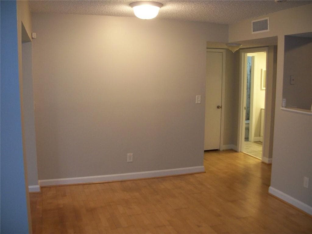 1 bedroom, 1 bathroom, 794 sq ft condominium for sale at 1504 Wingate Way 1504, Atlanta, GA 30350 — photo 2
