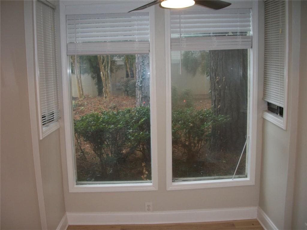 1 bedroom, 1 bathroom, 794 sq ft condominium for sale at 1504 Wingate Way 1504, Atlanta, GA 30350 — photo 3