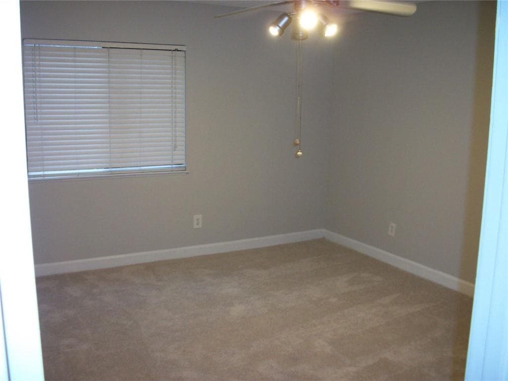 1 bedroom, 1 bathroom, 794 sq ft condominium for sale at 1504 Wingate Way 1504, Atlanta, GA 30350 — photo 4