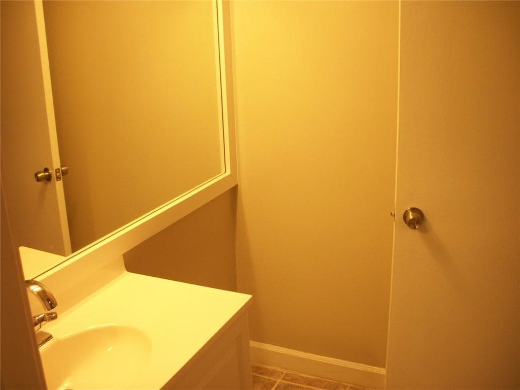 1 bedroom, 1 bathroom, 794 sq ft condominium for sale at 1504 Wingate Way 1504, Atlanta, GA 30350 — photo 6