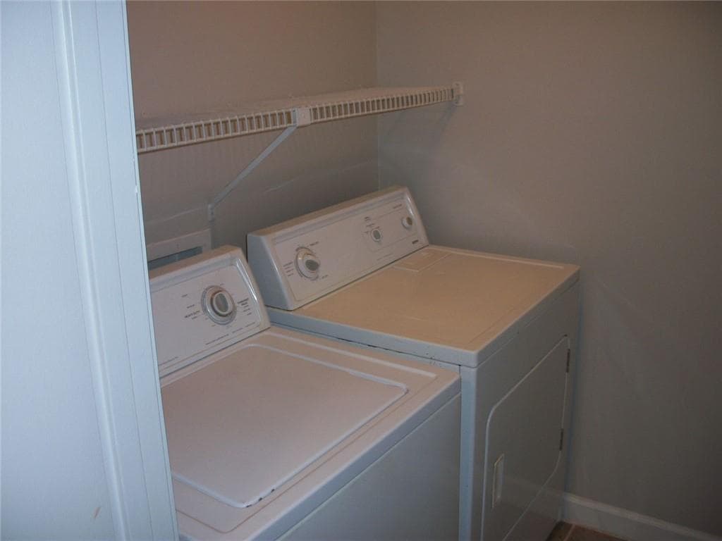 1 bedroom, 1 bathroom, 794 sq ft condominium for sale at 1504 Wingate Way 1504, Atlanta, GA 30350 — photo 8