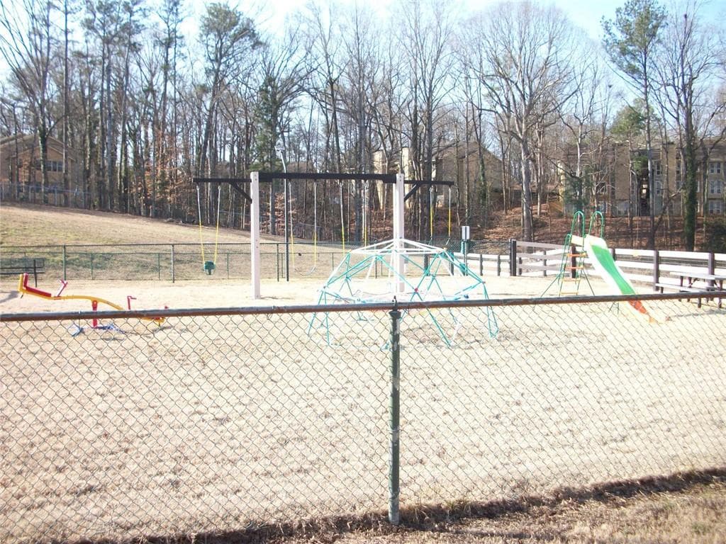 1 bedroom, 1 bathroom, 794 sq ft condominium for sale at 1504 Wingate Way 1504, Atlanta, GA 30350 — photo 9