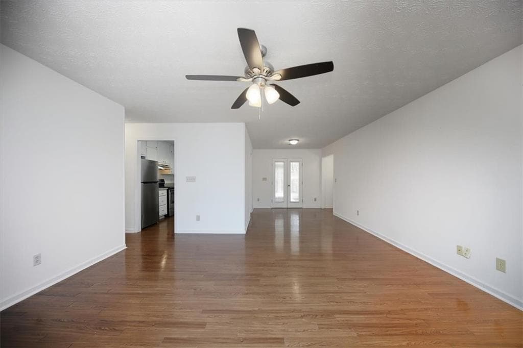 4 bedroom, 2 bathroom, 2,522 sq ft single family residence for sale at 20 Stagg Trace, Social Circle, GA 30025 — photo 6