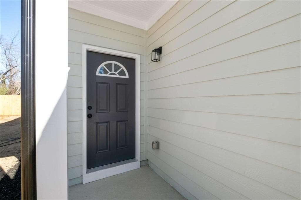 3 bedroom, 3 bathroom, 1,559 sq ft single family residence for sale at 1015 Lyndon Avenue, Griffin, GA 30223 — photo 5