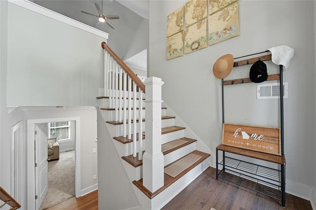 5 bedroom, 3 bathroom, 2,646 sq ft single family residence under contract at 3466 CROWN Drive, Gainesville, GA 30506 — photo 7