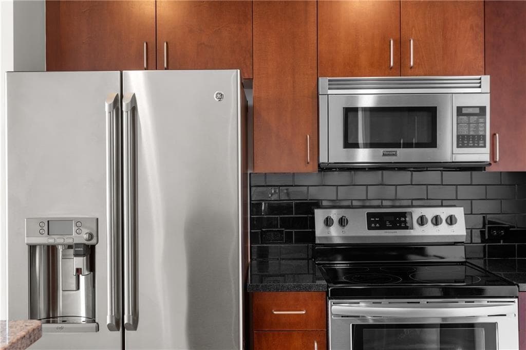 1 bedroom, 1 bathroom, 691 sq ft condominium for sale at 361 17th Street 1618, Atlanta, GA 30363 — photo 8