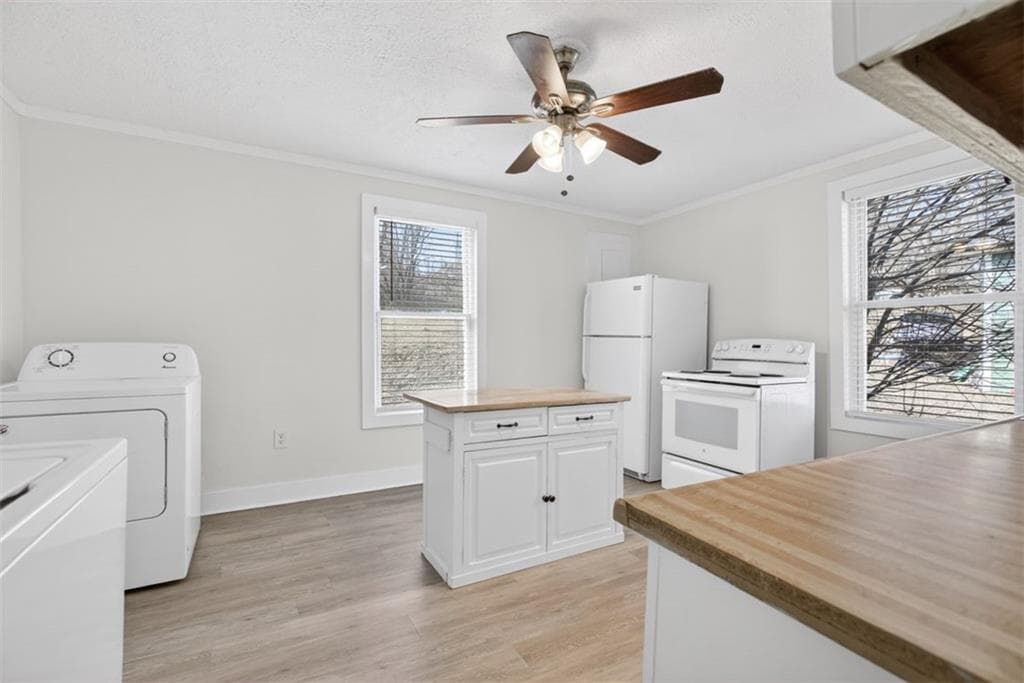 2 bedroom, 1 bathroom, 1,056 sq ft single family residence for sale at 246 Spring Street, Commerce, GA 30529 — photo 7