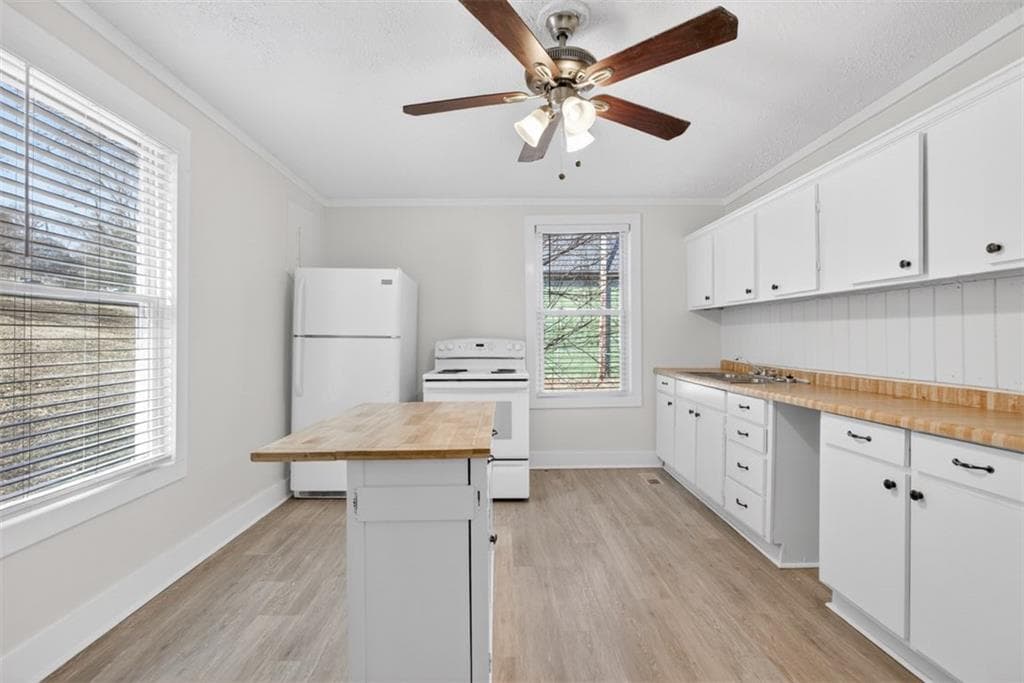 2 bedroom, 1 bathroom, 1,056 sq ft single family residence for sale at 246 Spring Street, Commerce, GA 30529 — photo 8