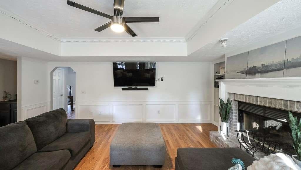 4 bedroom, 3 bathroom, 2,920 sq ft single family residence under contract at 1928 Stonewood Drive, Lithia Springs, GA 30122 — photo 9