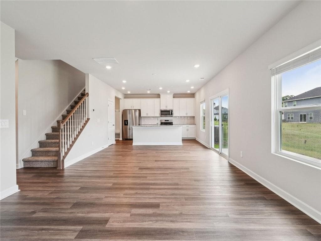 3 bedroom, 3 bathroom, 2,135 sq ft single family residence for sale at 102 Proust, Dallas, GA 30132 — photo 6