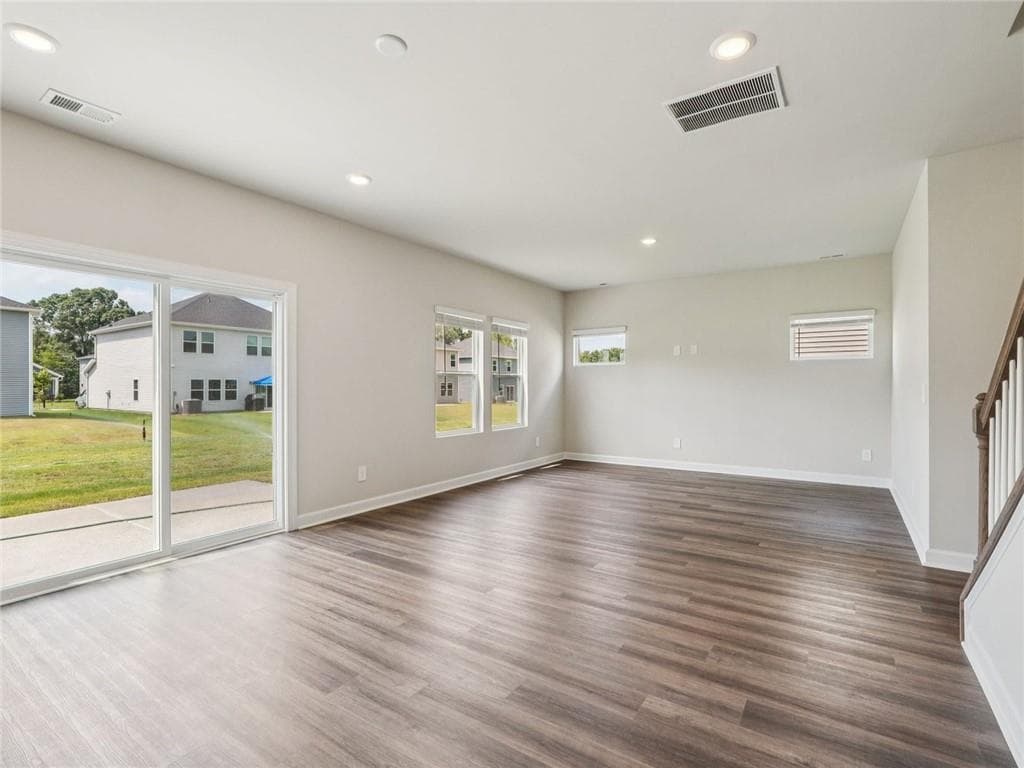 3 bedroom, 3 bathroom, 2,135 sq ft single family residence for sale at 102 Proust, Dallas, GA 30132 — photo 7