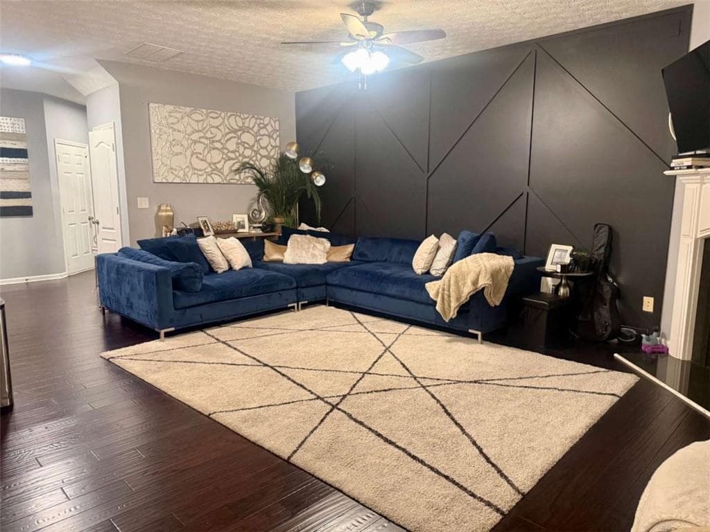 4 bedroom, 4 bathroom, 1,945 sq ft single family residence for sale at 3110 Spicy Cedar Lane, Stonecrest, GA 30038 — photo 5