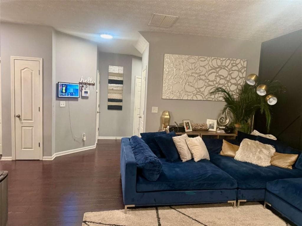 4 bedroom, 4 bathroom, 1,945 sq ft single family residence for sale at 3110 Spicy Cedar Lane, Stonecrest, GA 30038 — photo 7