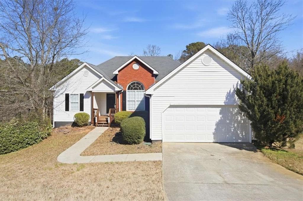 6 bedroom, 3 bathroom, 1,545 sq ft single family residence under contract at 232 Cambridge Drive, Loganville, GA 30052